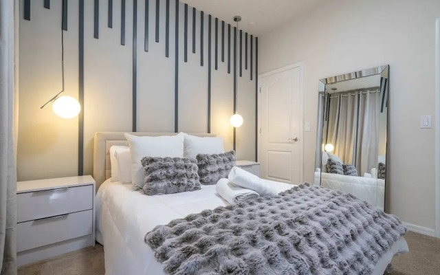 7392 Luxury Family Home 5BD Near Disney