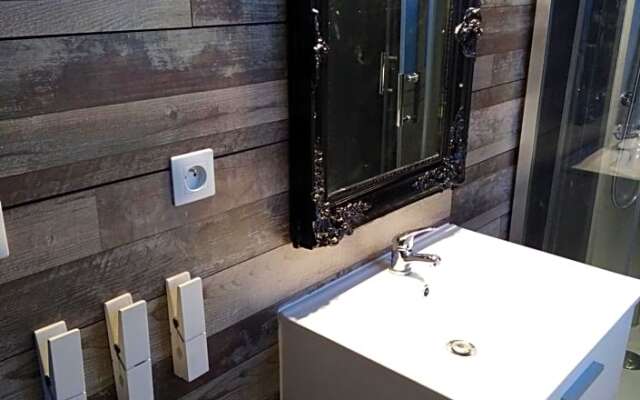 Studio et chambres d'hôtes les nuits de Gesnes