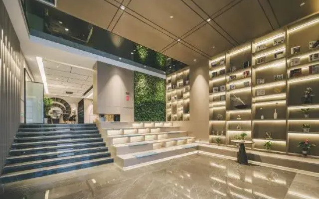 Atour Hotel (Chongqing Nanbin Road Huangguan International River view)