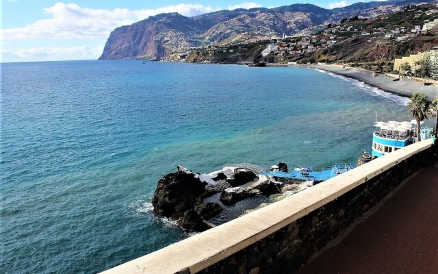 Madeira Ocean Cliffs Apartment