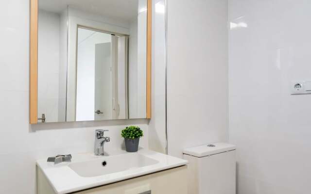 Swanky Apartment in Gandia With Swimming Pool