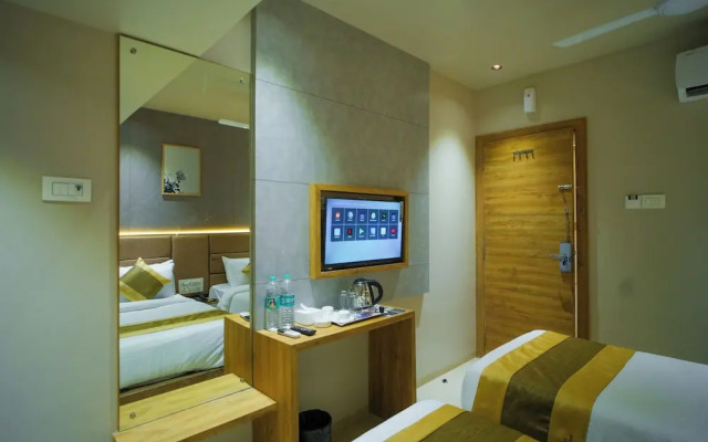 Hotel Amber Paramount