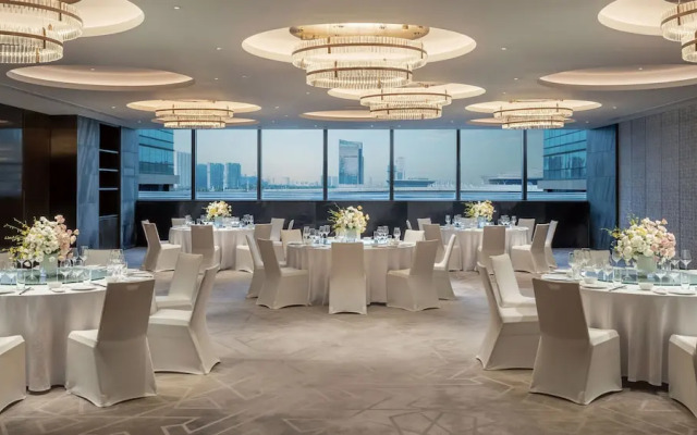 InterContinental Zhengzhou Zhengdong by IHG