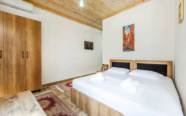 Saraci Rooms 2 in Gjirokast r