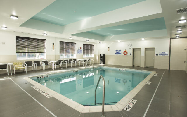 Hampton Inn & Suites by Hilton Thunder Bay