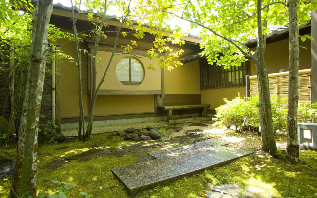 Yufuin Onsen Ryotei Tanokura