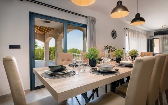 Villa Maria Markovici