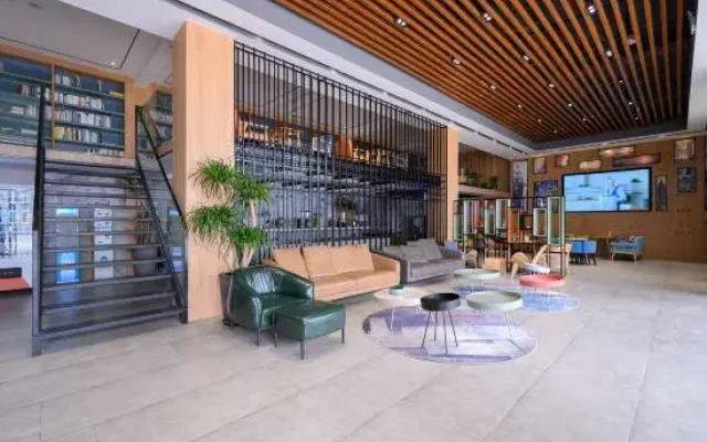 Manmei Hotel (Changzhou Global Harbor ,Dinosaur Park)