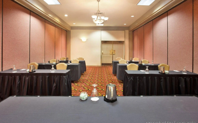 Four Points by Sheraton Phoenix North