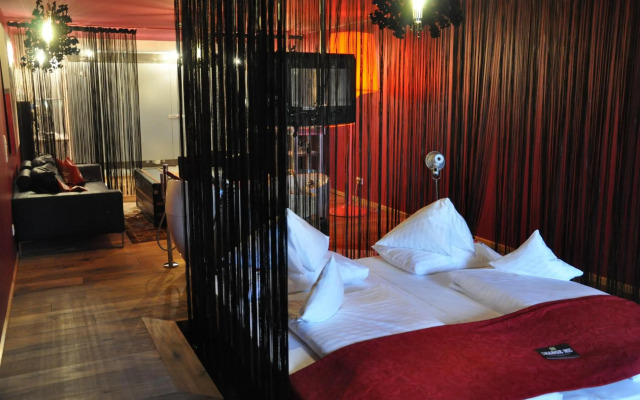 Hotel Alpine Palace