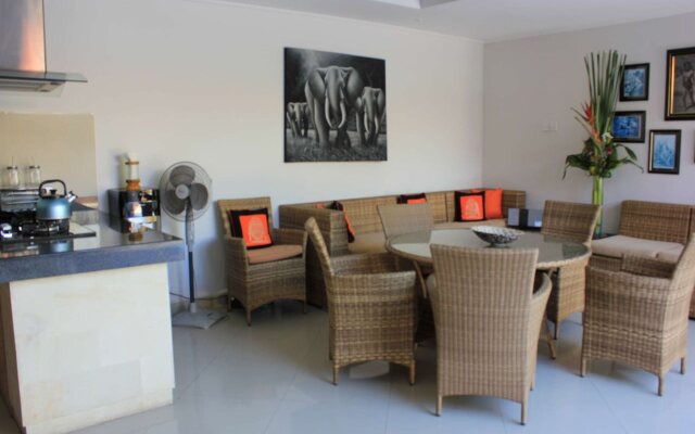 Taman Kesari Villas