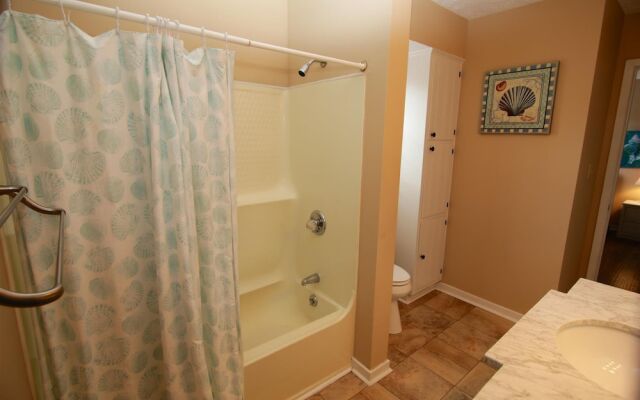 Arbor House #16