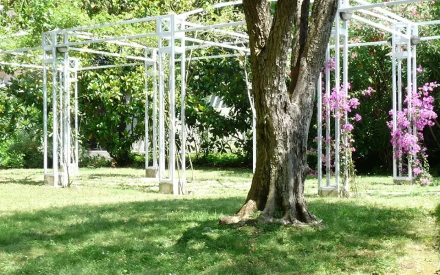 Apartment 1 bedroom in residence Golden Gate Cannes - France