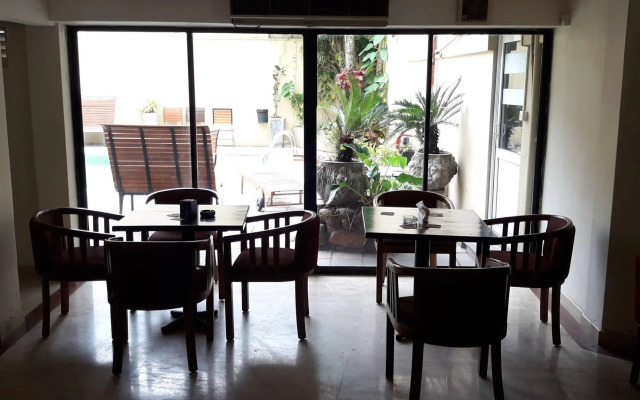 Hotel Janaki