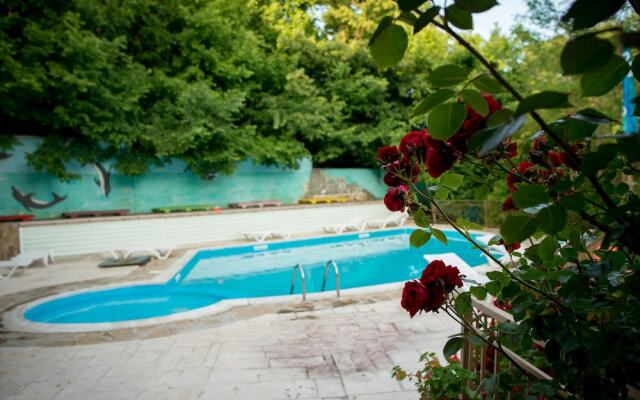 Golden Horn Hotel