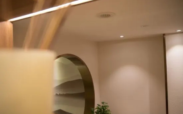Homeinn Plus Hotel (Shanghai Dapuqiao)