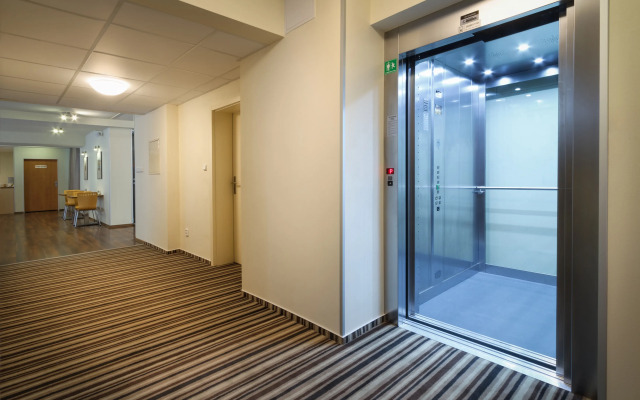 Aida Hotel