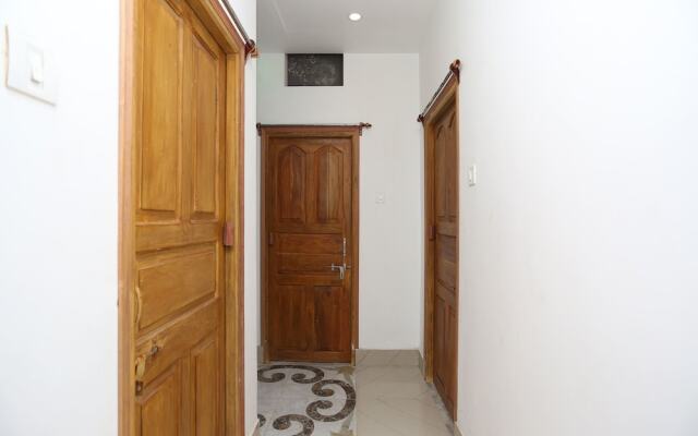 OYO 15261 Unik Beach Hotel