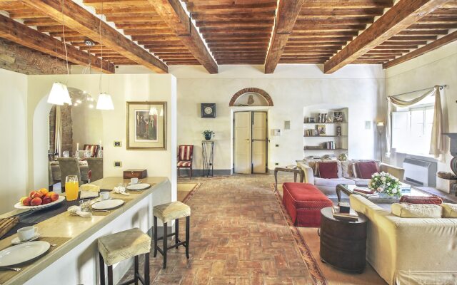Appartamento Mari by Vacation in Lucca
