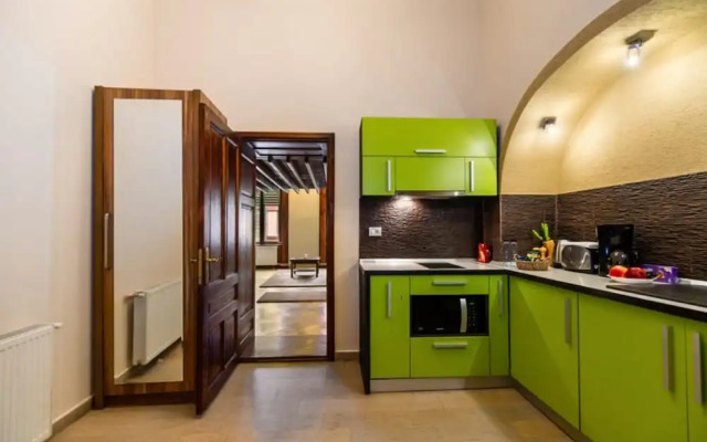 Select City Center Apartments Braşov