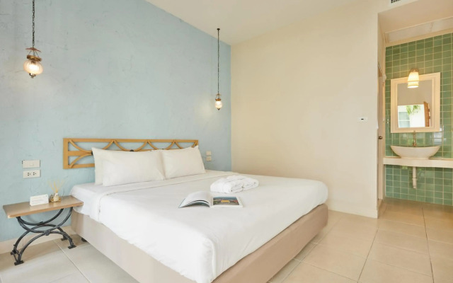 Talay Hotel & Villa