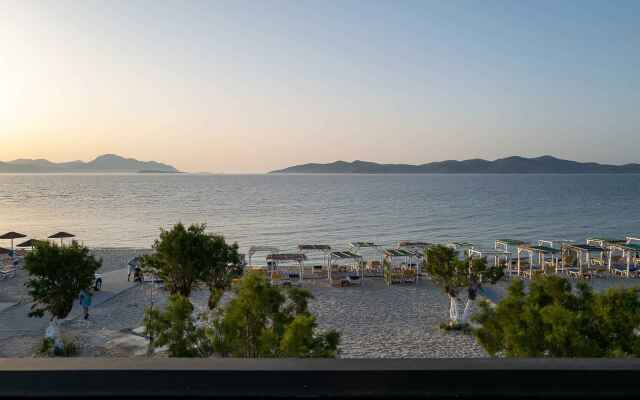 Seaside Beach Marmari Hotel
