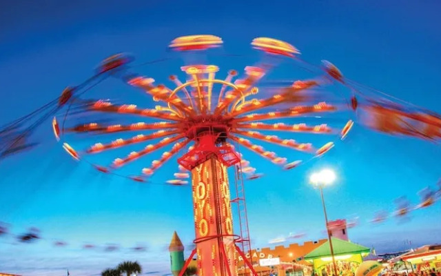 Stunning Oceanfront View Atlantica Tower