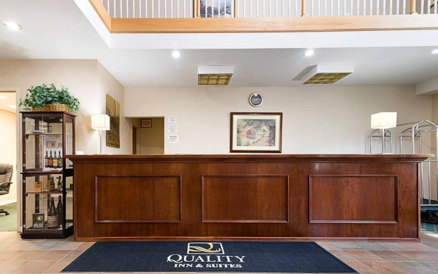 Days Inn & Suites Schoharie