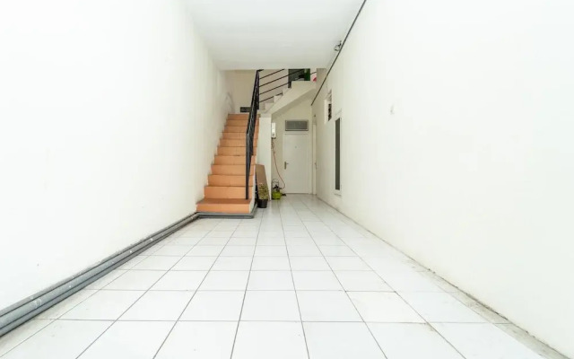 KoolKost Female Syariah near SMAK Kolese Santo Yusup