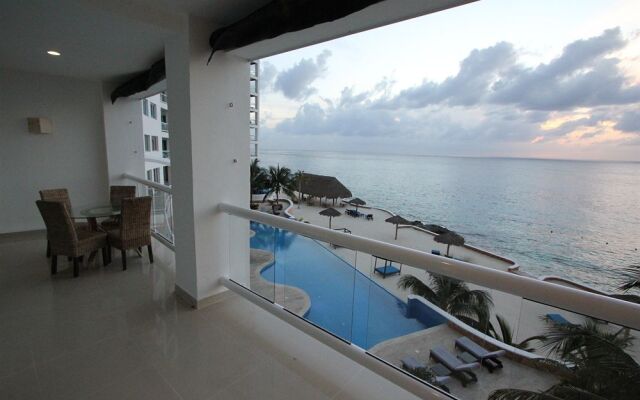 Peninsula Grand Cozumel