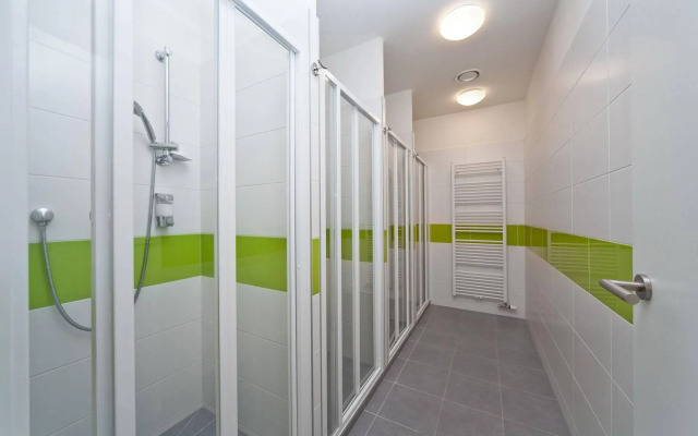 Hostel Ananas