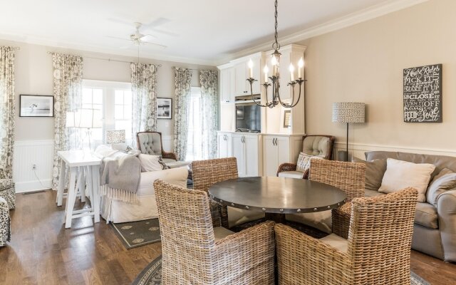 Watercolor - Park District 2-Bedroom Condos by 360 Blue