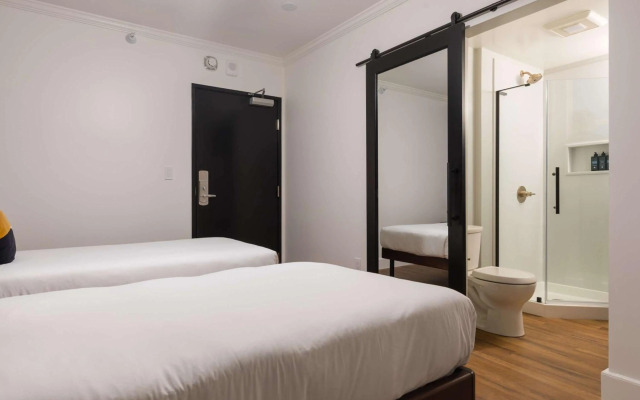 Hotel Stratford San Francisco - Handwritten Collection