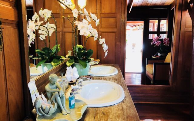 Royal Thai Villas
