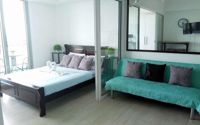 Condo at Azure by Metro Booking BNB