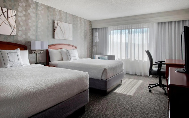 Courtyard by Marriott Lebanon