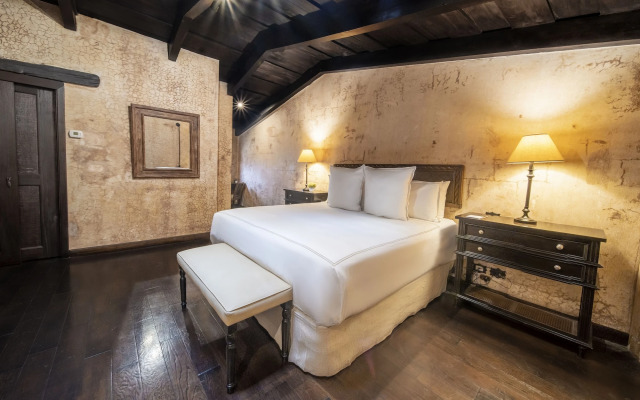 El Convento Boutique Hotel