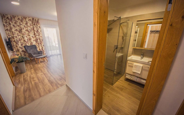 ZORE JASNÁ Apartments