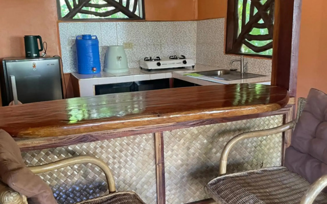 Chelle's Guesthouse and Backpackers