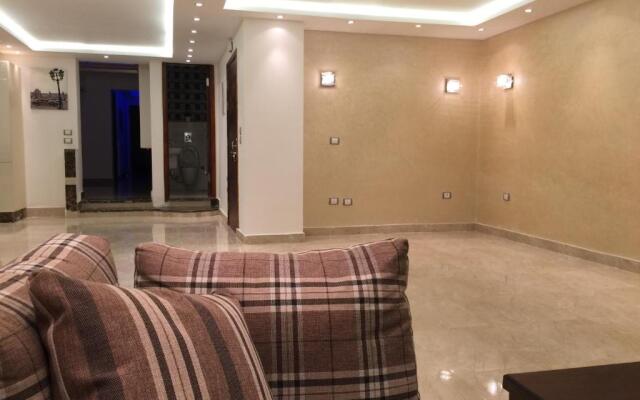 Le Royal Residence 1