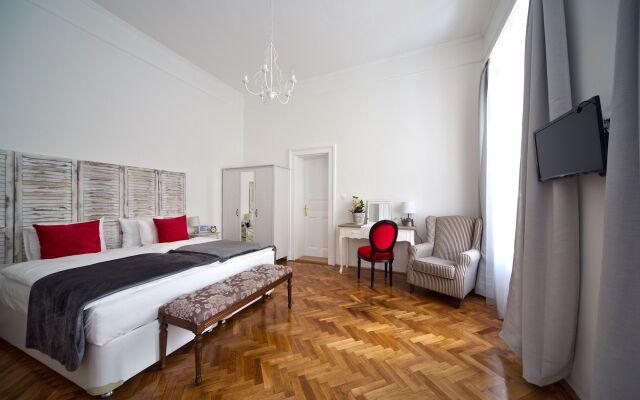 House Beletage-Boutique Hotel