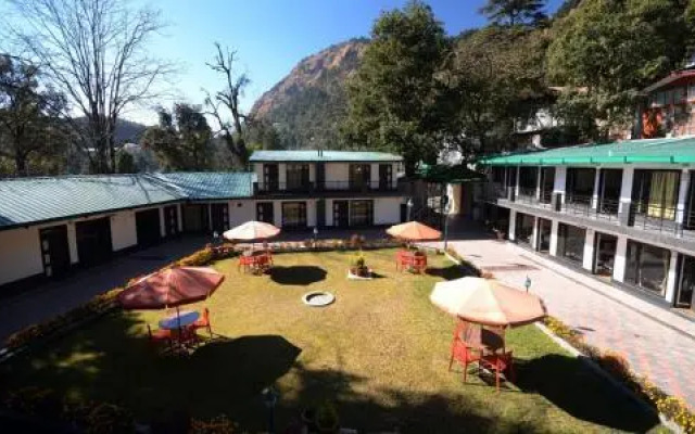 Raj Bilas Palace