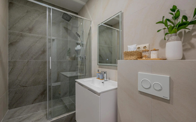 Лайт Апартаменты на улице Радищева