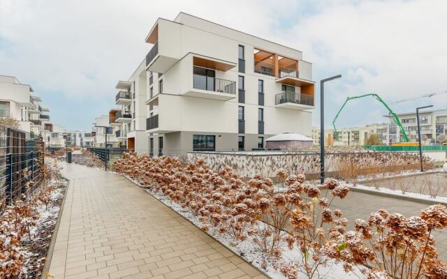 Dark Green Apartment by Renters