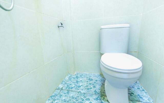 OYO 1427 Azzahra Guest House Syariah