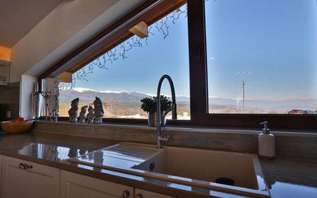 Luxurious Chalet near Pirin Golf Resort