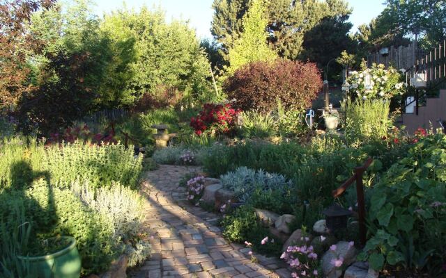 Ravens Ridge Bed & Breakfast