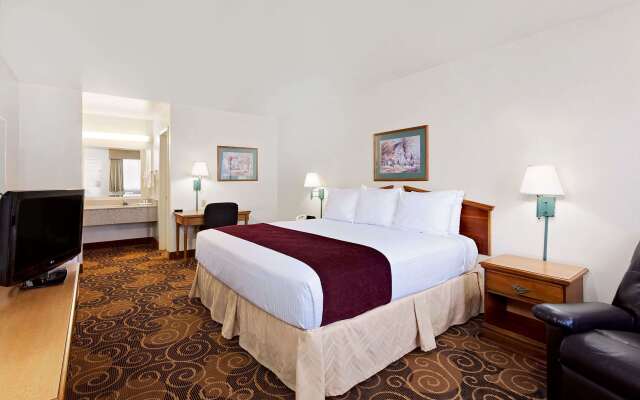 Days Inn by Wyndham San Angelo