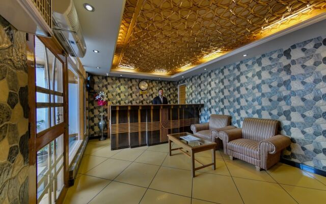 Royal Comfort Regency