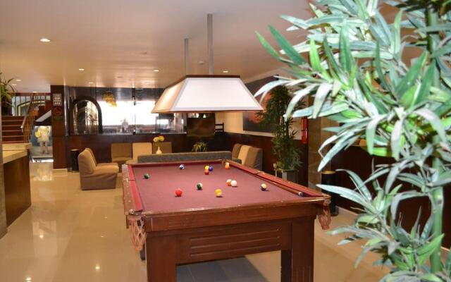 Yours Hotel Lifestyle